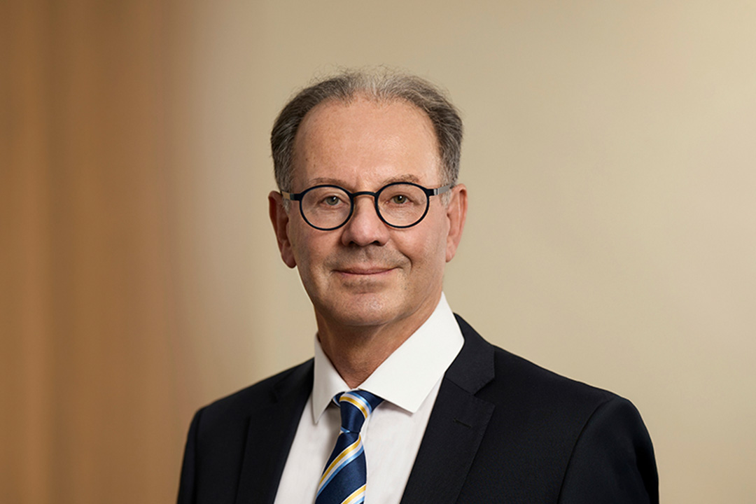 Profile photo of Mark Bloom